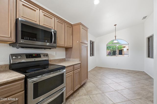 25701 W ST KATERI Drive, Buckeye, AZ 85326