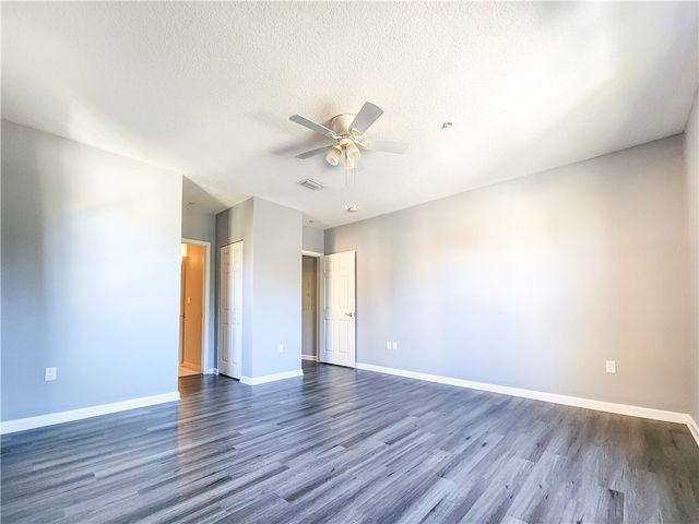 5045 Fairways Circle D201, Vero Beach, FL 32967