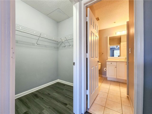 5045 Fairways Circle D201, Vero Beach, FL 32967