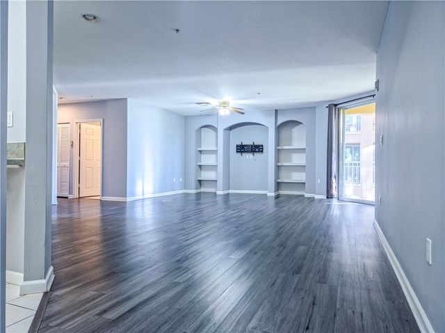 5045 Fairways Circle D201, Vero Beach, FL 32967