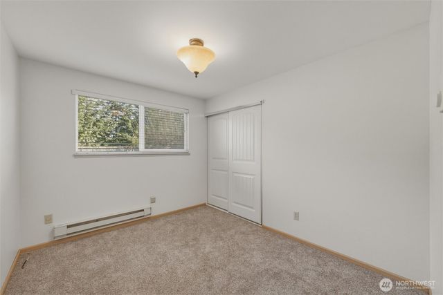 5994 Paradise Drive, Ferndale, WA 98248