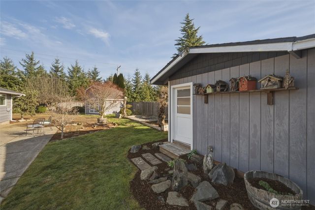 5994 Paradise Drive, Ferndale, WA 98248
