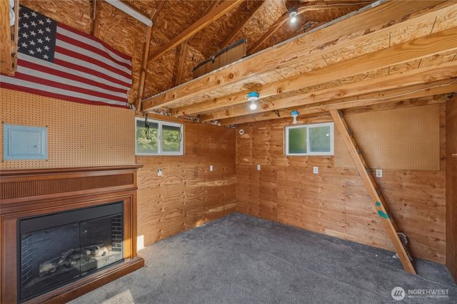 5994 Paradise Drive, Ferndale, WA 98248