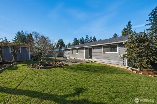 5994 Paradise Drive, Ferndale, WA 98248
