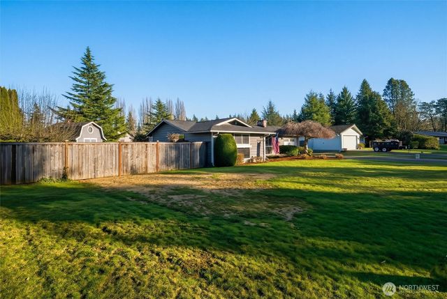 5994 Paradise Drive, Ferndale, WA 98248