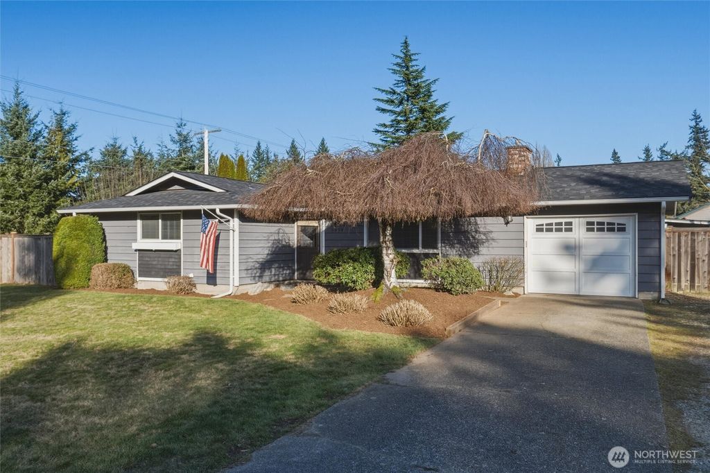 5994 Paradise Drive, Ferndale, WA 98248