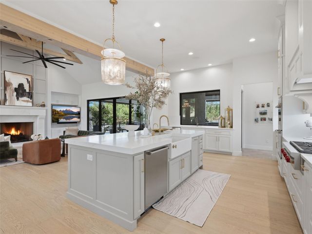 1512 Via Principale, New Braunfels, TX 78132
