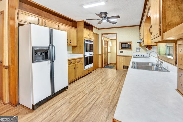 1756 SW Colonial South, Conyers, GA 30094