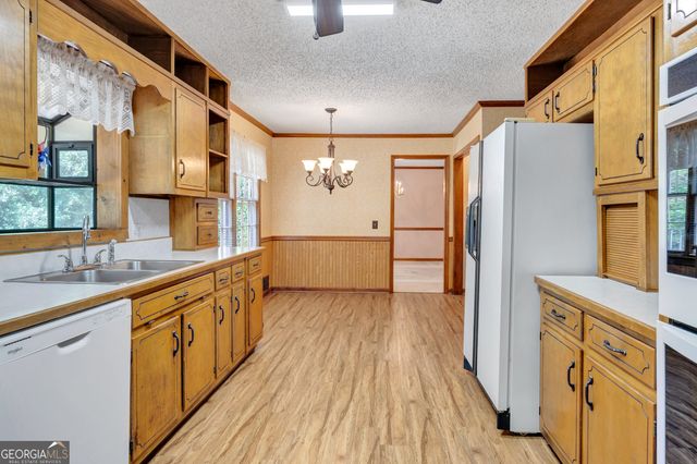 1756 SW Colonial South, Conyers, GA 30094