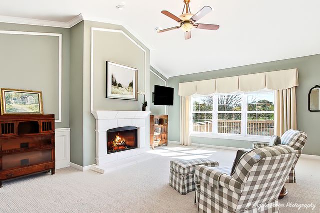 1012 Heron Way, Woodstock, IL 60098