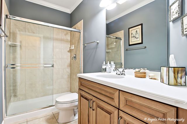 1012 Heron Way, Woodstock, IL 60098