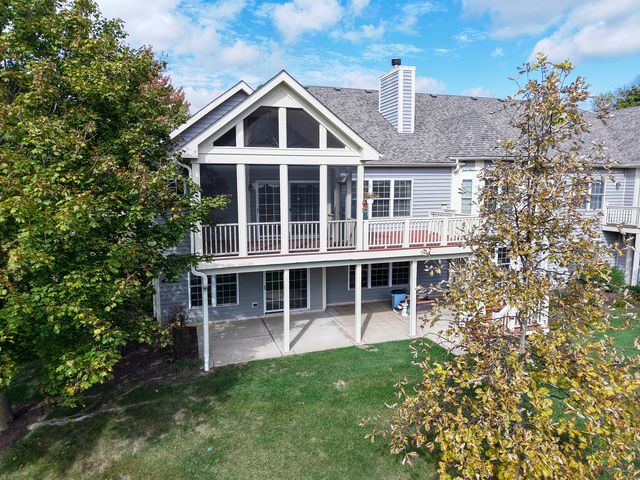 1012 Heron Way, Woodstock, IL 60098