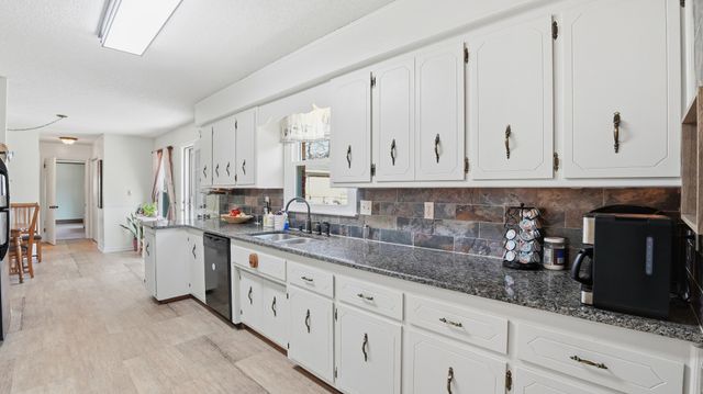 509 Twelve Oaks Rd, Tullahoma, TN 37388