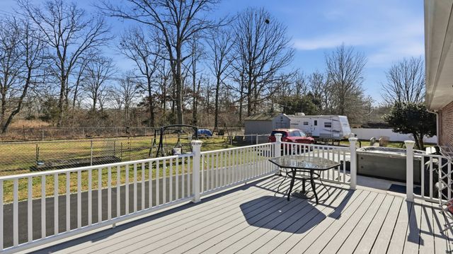 509 Twelve Oaks Rd, Tullahoma, TN 37388