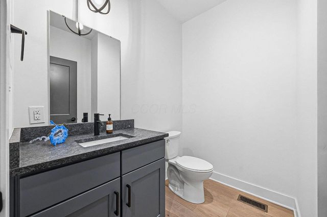 1330 Oak Street, Columbus, OH 43205