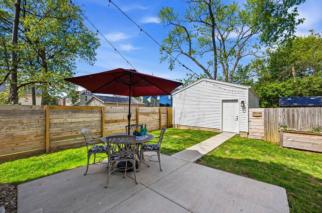 1330 Oak Street, Columbus, OH 43205