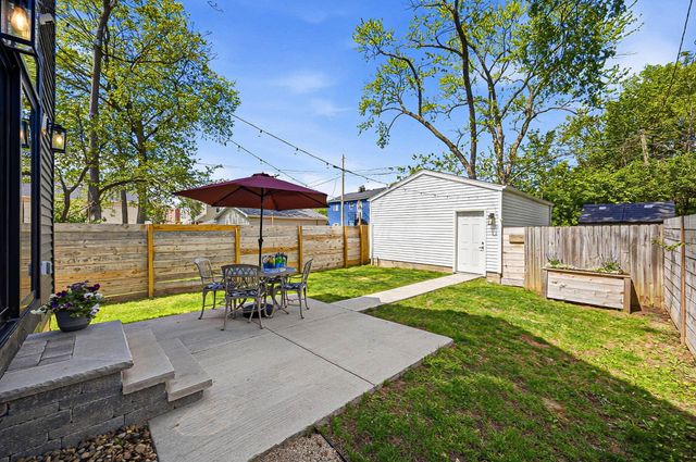 1330 Oak Street, Columbus, OH 43205