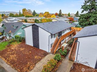 947 7th Avenue, Longview, WA 98632