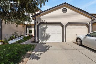 2467 Lexington Village Lane, Colorado Springs, CO 80916