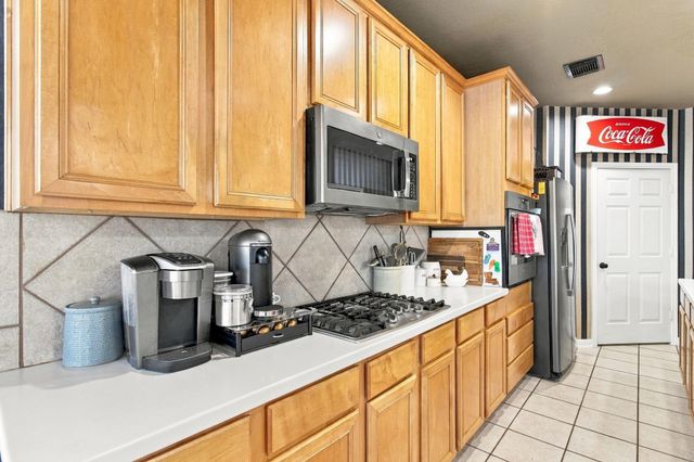 2922 Marble Falls Drive, Pearland, TX 77584