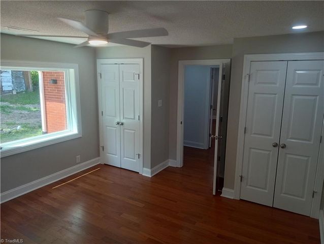 1008 E Side Drive, Greensboro, NC 27406