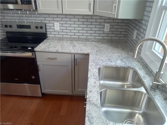 1008 E Side Drive, Greensboro, NC 27406