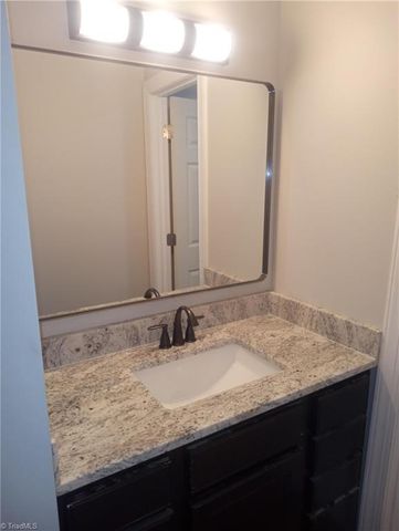1008 E Side Drive, Greensboro, NC 27406
