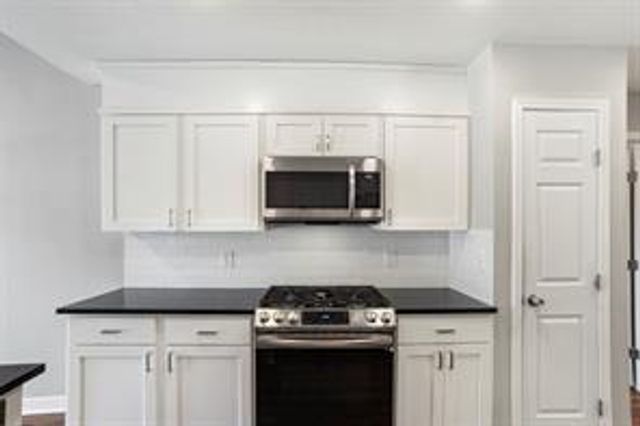 501 Elm CT, Cedar Park, TX 78613