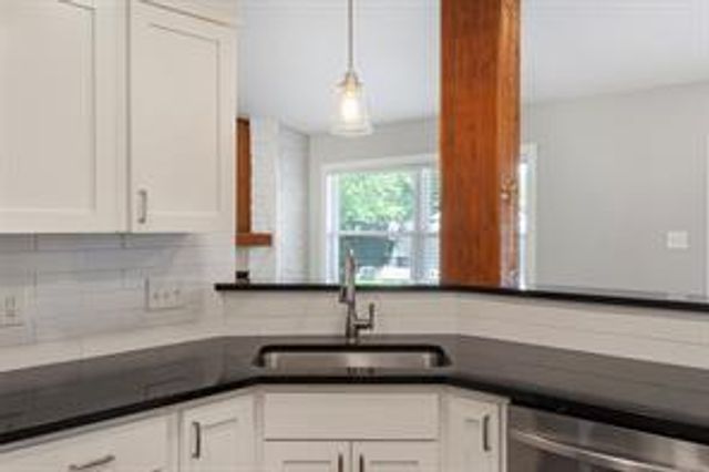 501 Elm CT, Cedar Park, TX 78613