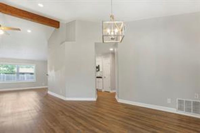 501 Elm CT, Cedar Park, TX 78613