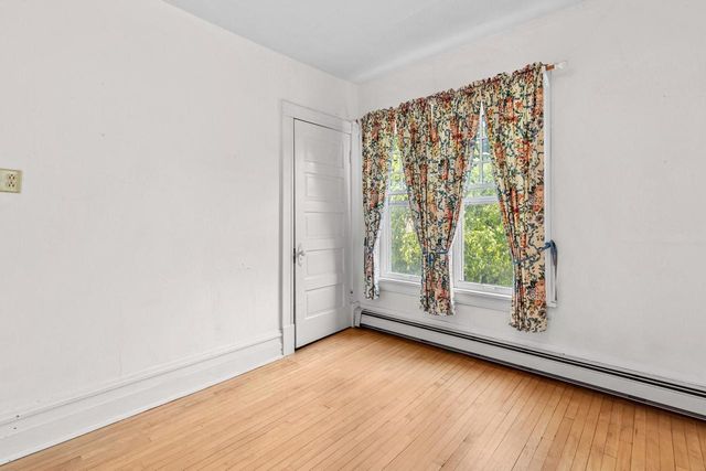 2851 S Lenox STREET, Milwaukee, WI 53207