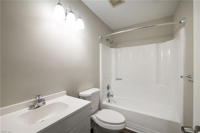 4134 Thalia Station CIR, Virginia Beach, VA 23452