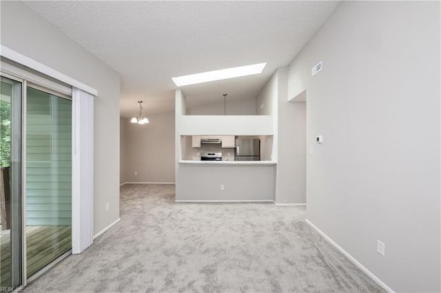 4134 Thalia Station CIR, Virginia Beach, VA 23452