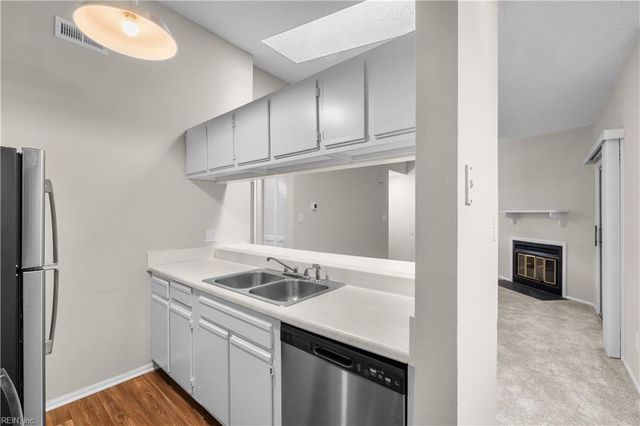 4134 Thalia Station CIR, Virginia Beach, VA 23452