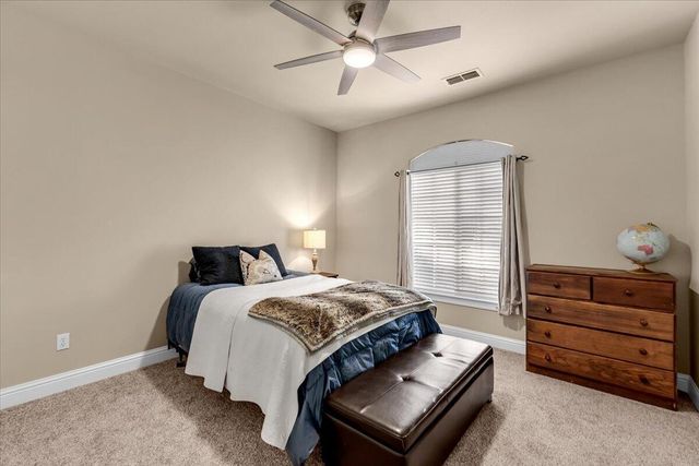 15202 Ledgewood Drive, Redding, CA 96001