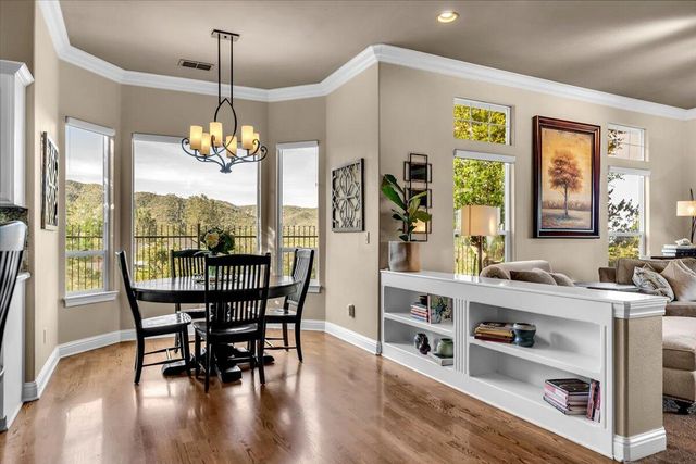 15202 Ledgewood Drive, Redding, CA 96001