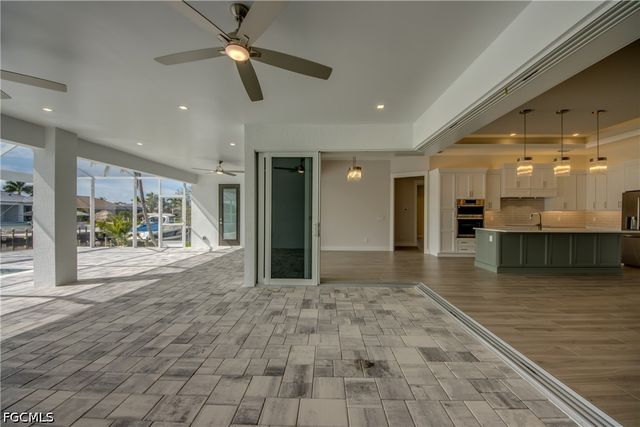 5314 Colonade CT, Cape Coral, FL 33904