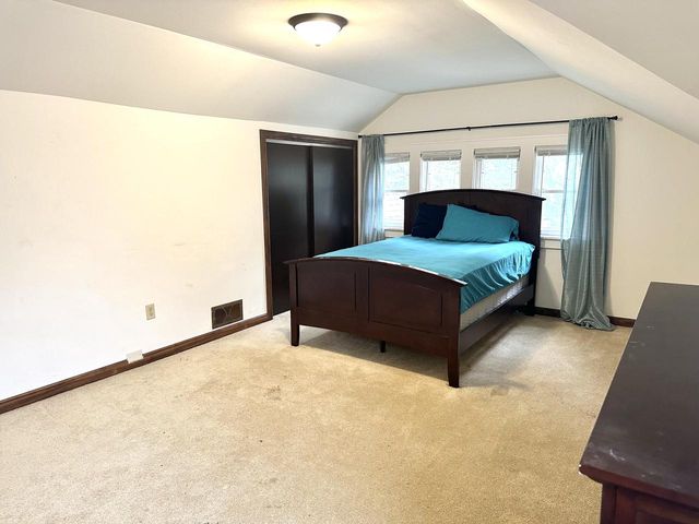2557 N 59th STREET, Milwaukee, WI 53210