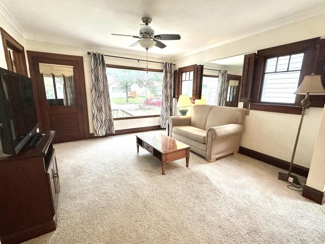 2557 N 59th STREET, Milwaukee, WI 53210