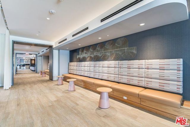 330 W 11th Street 607, Los Angeles, CA 90015