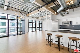 330 W 11th Street 607, Los Angeles, CA 90015