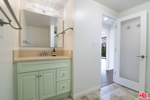2170 Century Parkway 708, Los Angeles, CA 90067