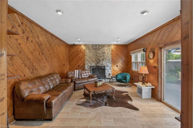 5504 Hatteras RD, Virginia Beach, VA 23462