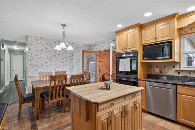 5504 Hatteras RD, Virginia Beach, VA 23462