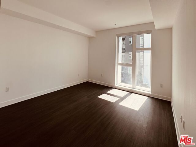 3980 Wilshire Boulevard 401, Los Angeles, CA 90010