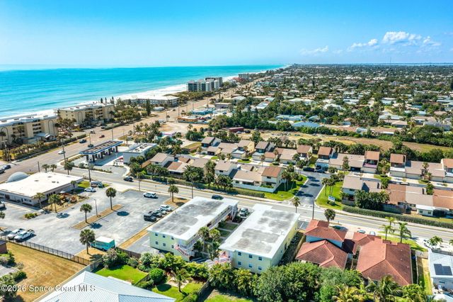 130 Roosevelt Avenue 204, Satellite Beach, FL 32937