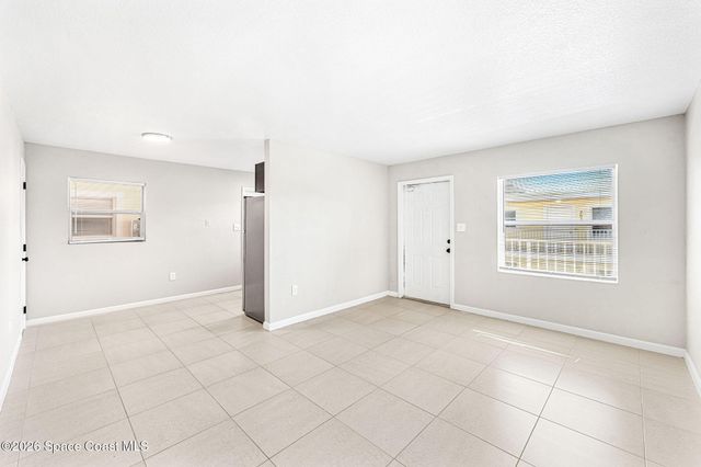 130 Roosevelt Avenue 204, Satellite Beach, FL 32937