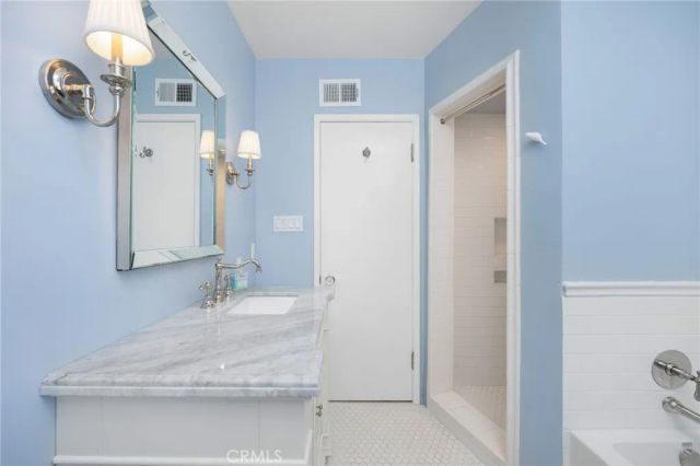 152 Park Avenue, Long Beach, CA 90803