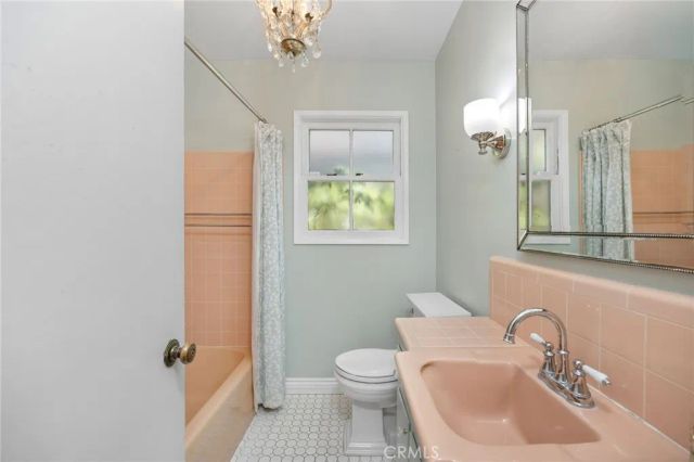 152 Park Avenue, Long Beach, CA 90803