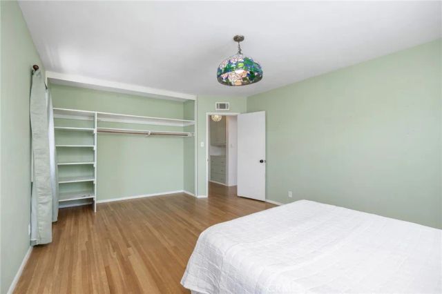 152 Park Avenue, Long Beach, CA 90803